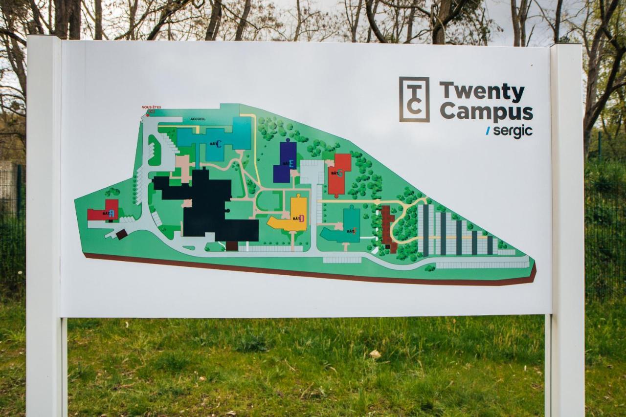 Twenty Business Flats Jouy-En-Josas Aparthotel Εξωτερικό φωτογραφία